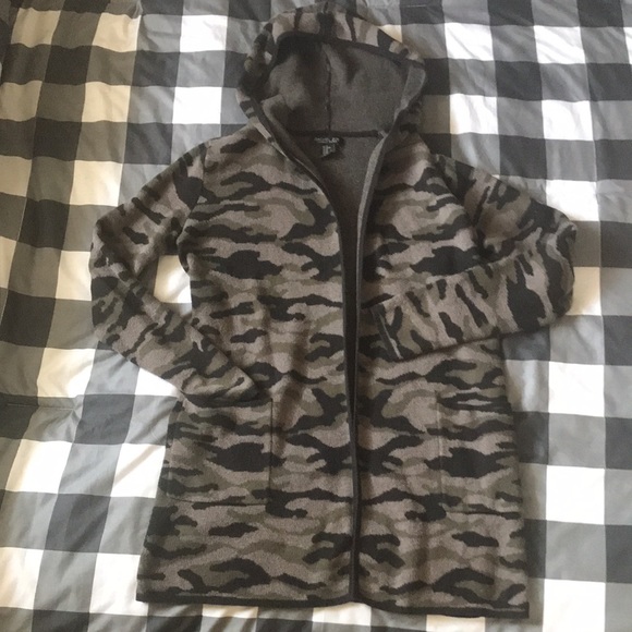 RACHEL ZOE Oversized CAMO Cardigan Sweater Black Olive Army Green Hood Sz XS S - Picture 8 of 15